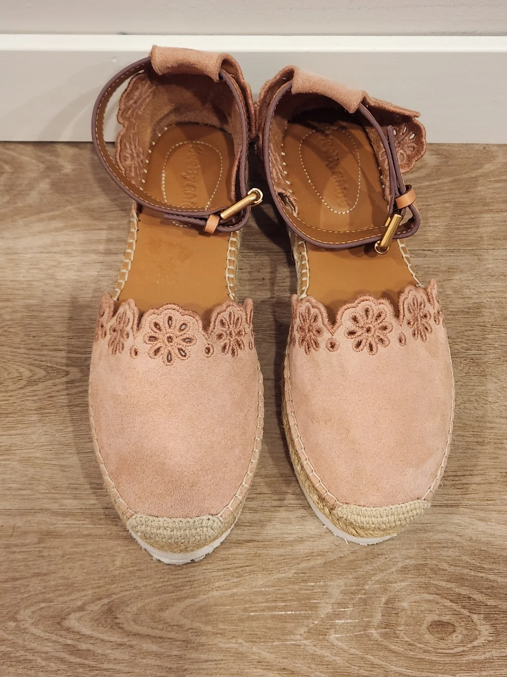 See By Chloe Glyn Natural Floral Scalloped Suede Ankle Strap Espadrille Womens 7